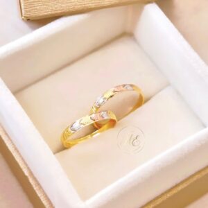 Aparador Tricolor em Três Ouros